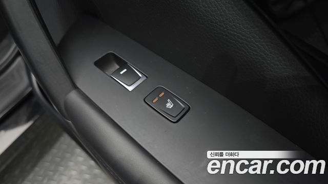 Hyundai Grandeur 2015 — photo 18