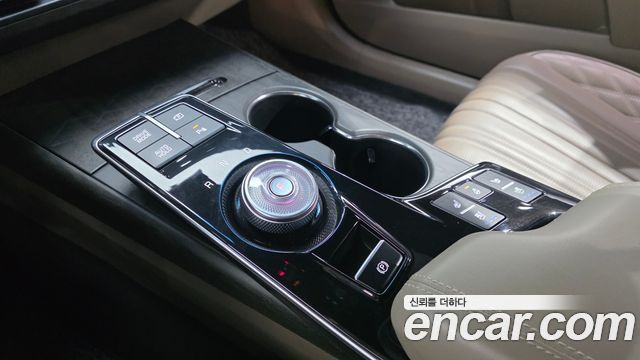 Kia K8 2023 — photo 12