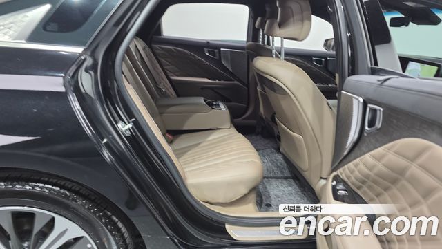 Kia K8 2023 — photo 18