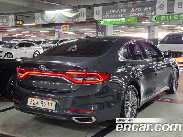 Hyundai Grandeur 2018 — photo 4