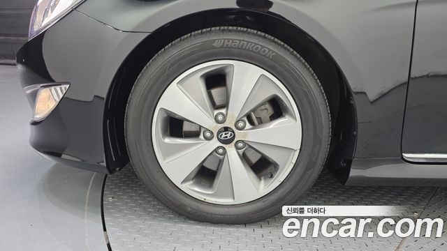 Hyundai Sonata 2012 — photo 5