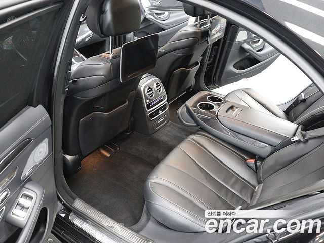 Mercedes-Benz S-Class 2018 — photo 11