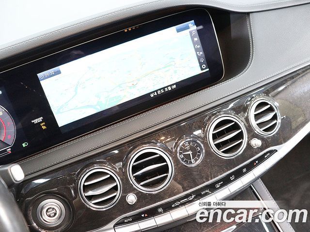 Mercedes-Benz S-Class 2018 — photo 15