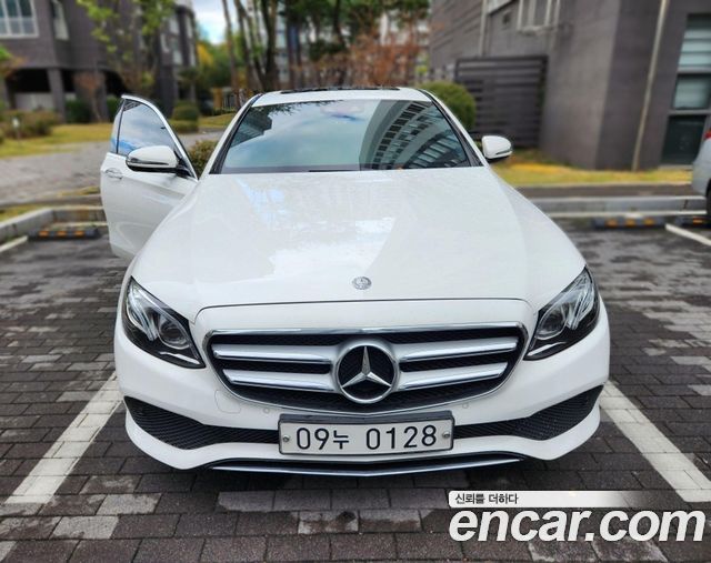 Mercedes-Benz E-Class 2017 — photo 3
