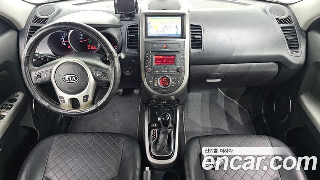 Kia Soul 2012 — photo 10