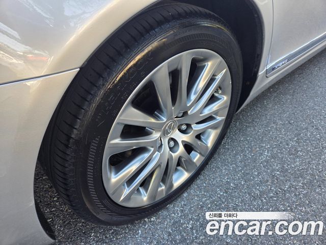 Lexus LS 2014 — photo 5
