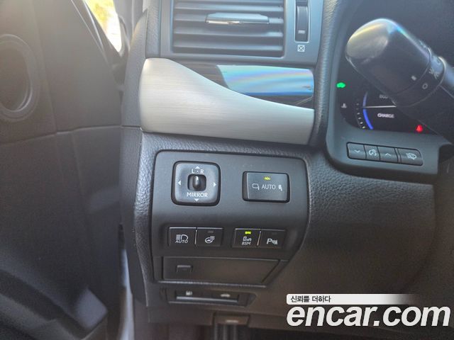 Lexus LS 2014 — photo 12
