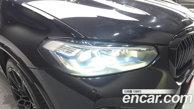 BMW X4M 2022 — photo 8