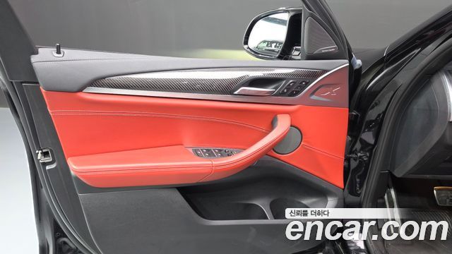 BMW X4M 2022 — photo 14