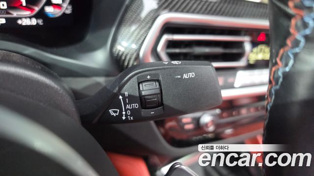 BMW X4M 2022 — photo 28