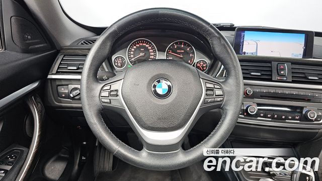 BMW Gran Turismo 2015 — photo 19