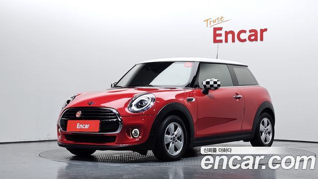 Mini Cooper 2020 — photo 1