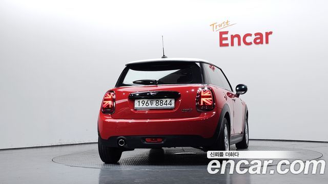 Mini Cooper 2020 — photo 4