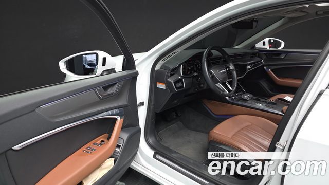 Audi A6 2021 — photo 10