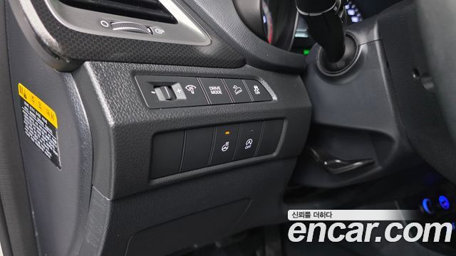 Hyundai Santafe 2017 — photo 18