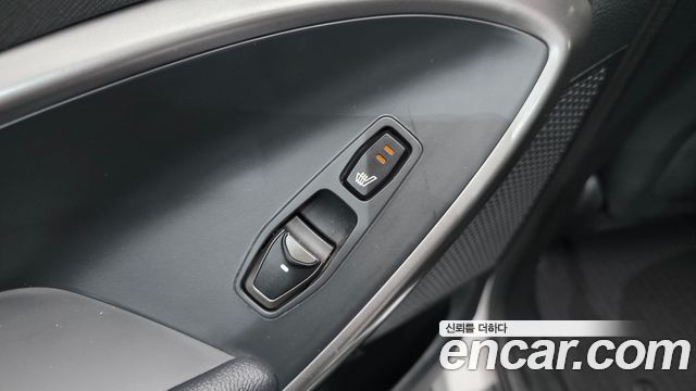 Hyundai Santafe 2017 — photo 23