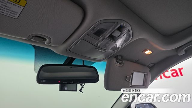 Hyundai Santafe 2017 — photo 29