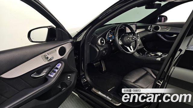 Mercedes-Benz C-Class 2021 — photo 10