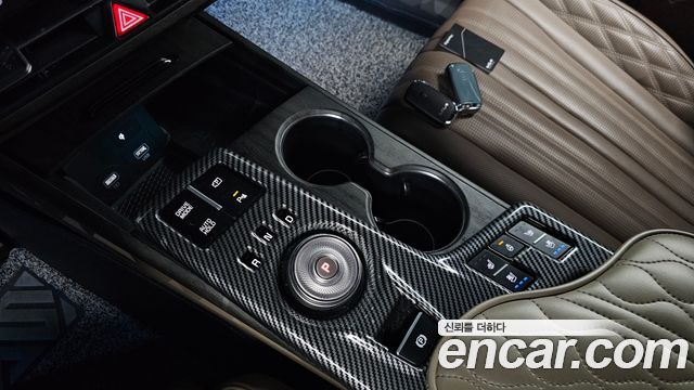 Kia K8 2022 — photo 12