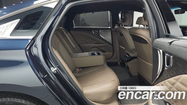 Kia K8 2022 — photo 18
