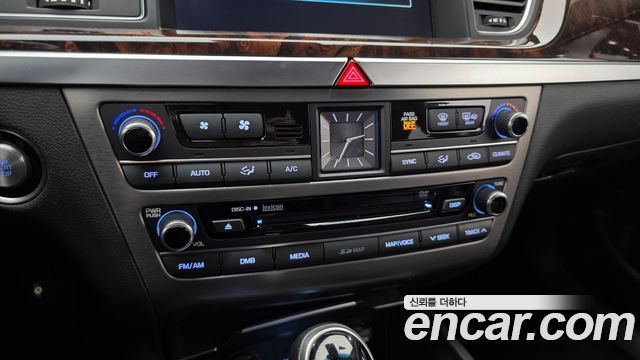 Hyundai Genesis 2016 — photo 23