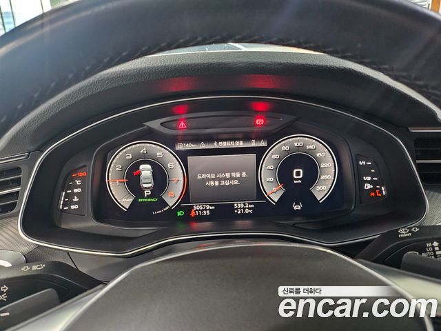 Audi A6 2021 — photo 8