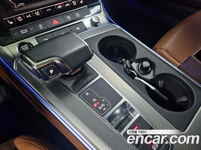 Audi A6 2021 — photo 9