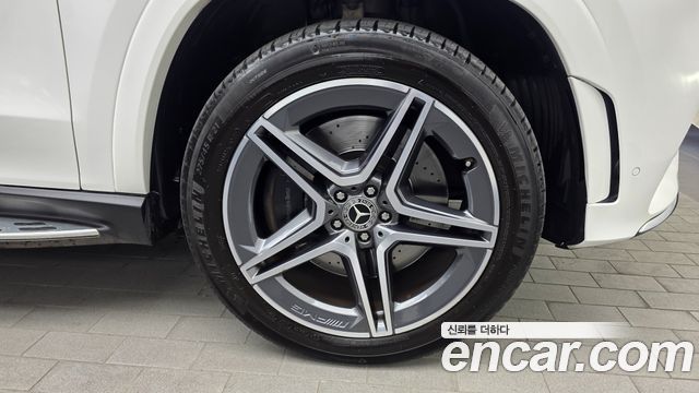 Mercedes-Benz GLS-Class 2022 — photo 7