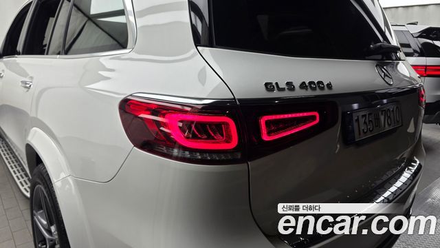 Mercedes-Benz GLS-Class 2022 — photo 9