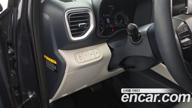 Hyundai Venue 2020 — photo 13