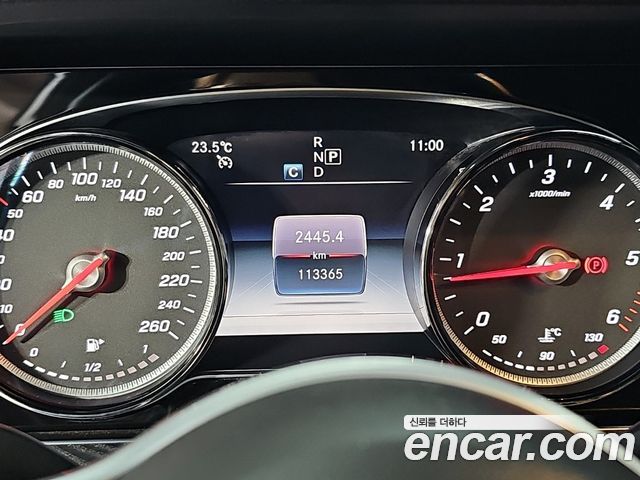 Mercedes-Benz E-Class 2019 — photo 7