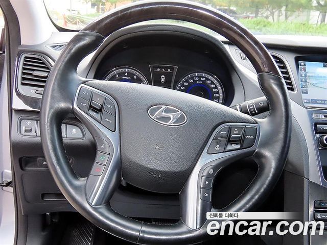 Hyundai Grandeur 2017 — photo 7