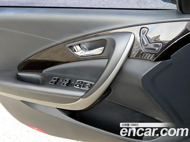Hyundai Grandeur 2017 — photo 10