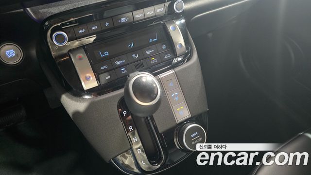 Hyundai Casper 2023 — photo 9