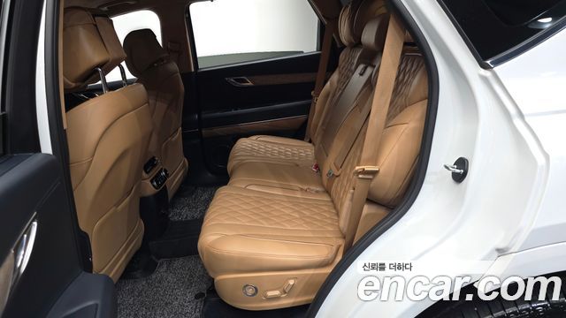 Genesis GV80 2023 — photo 17