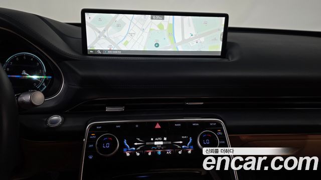Genesis GV80 2023 — photo 18