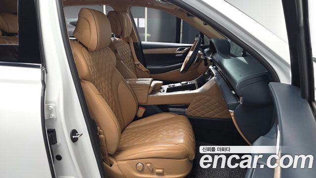 Genesis GV80 2023 — photo 16