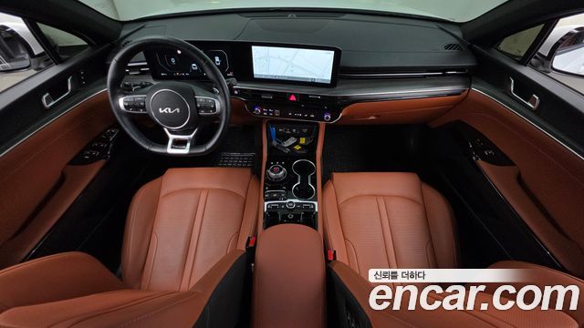 Kia K5 2025 — photo 10