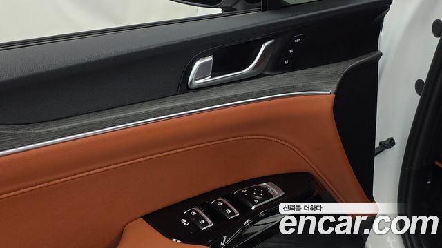 Kia K5 2025 — photo 27