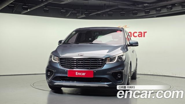 Kia Canival 2016 — photo 3