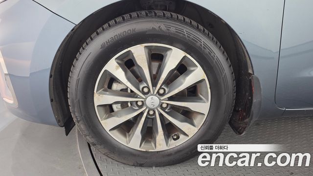 Kia Canival 2016 — photo 5
