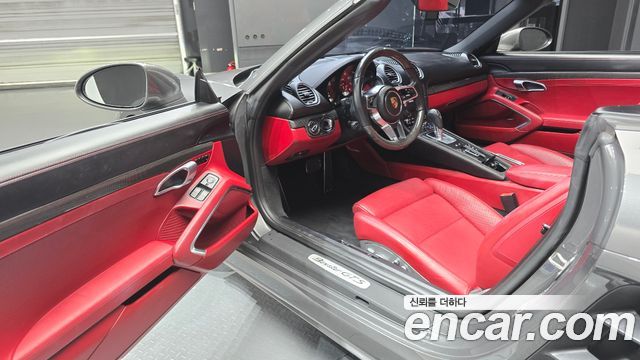Porsche 718 2020 — photo 10