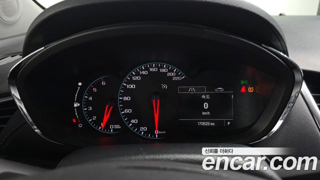 Chevrolet Korea Trax 2018 — photo 8
