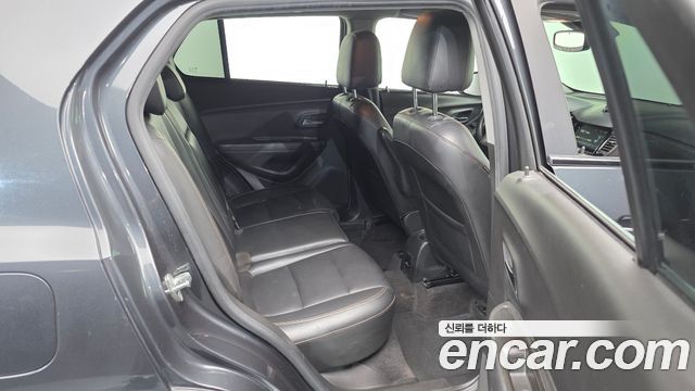 Chevrolet Korea Trax 2018 — photo 12