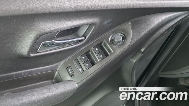 Chevrolet Korea Trax 2018 — photo 17