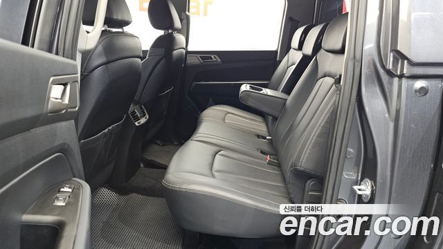 KG Mobility Rexton 2018 — photo 11