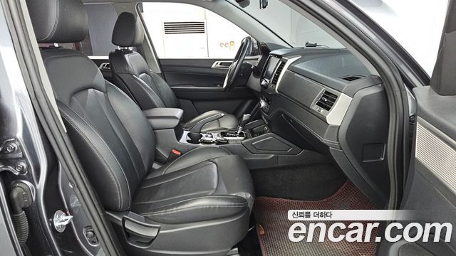 KG Mobility Rexton 2018 — photo 12