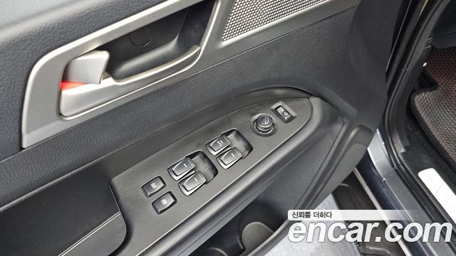 KG Mobility Rexton 2018 — photo 13