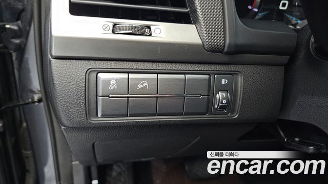KG Mobility Rexton 2018 — photo 14