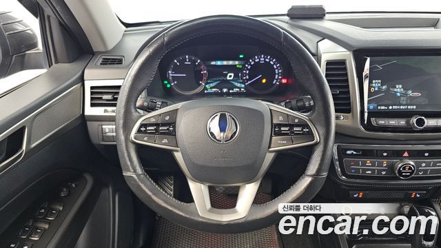 KG Mobility Rexton 2018 — photo 15